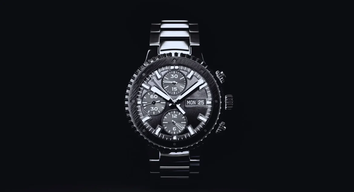 why does rolex have mercedes hands