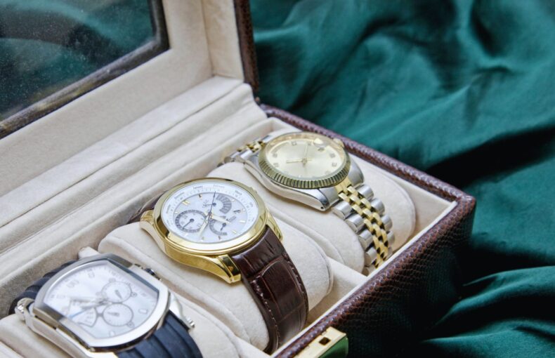 How to Paint a Watch Perfectly
