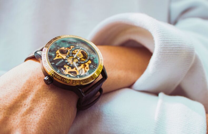 What Is Hand Alignment in Watche Rolex