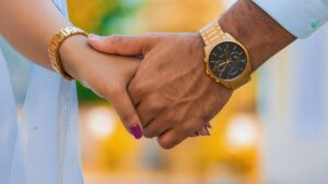 What Hand Does Your Watch Go On