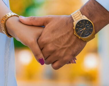 What Hand Does Your Watch Go On